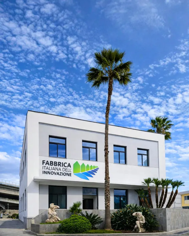 Facciata dell'edificio di Fabbrica Italiana dell'Innovazione
